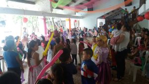 02 foto Unamos - actividad ninos 2